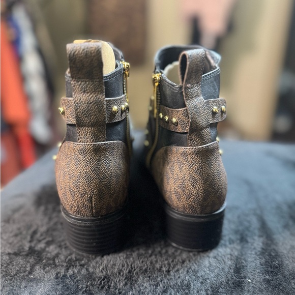Michael Kors Black and Tan Ankle Boots with Gold Accents - Picture 2 of 4